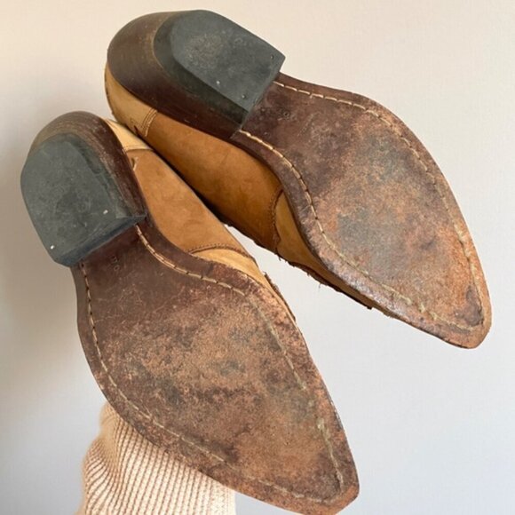 Vintage Guess Nubuck Leather Cowboy Style Heeled Shoes - 6/5-5.5US - Picture 8 of 11
